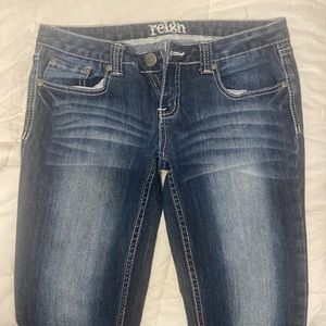 reign,low rise jeans,size 7,dark blue washed.